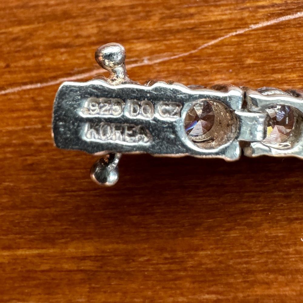 Tennis Bracelet - Picture 4 of 6